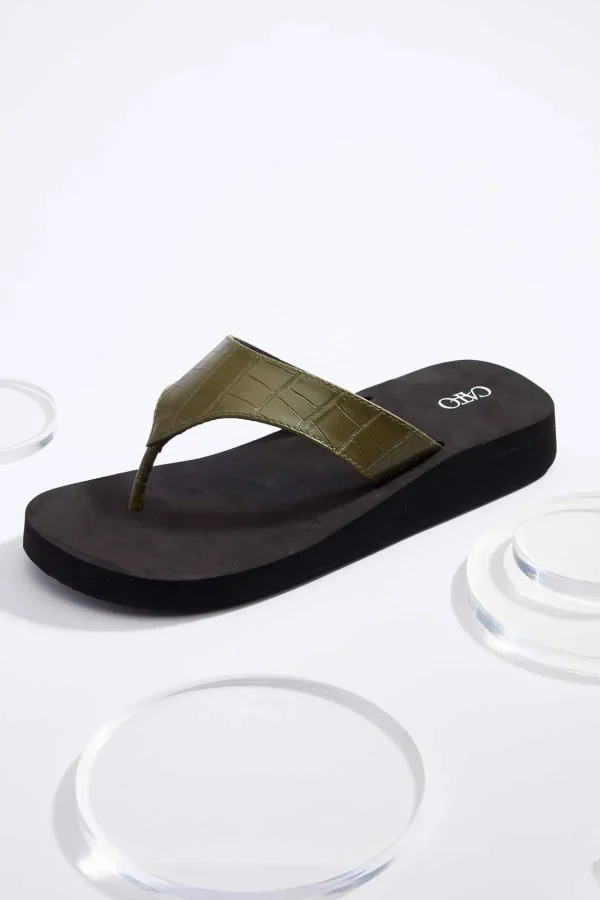 Store Croc Shield Flip Flops Women Sandals
