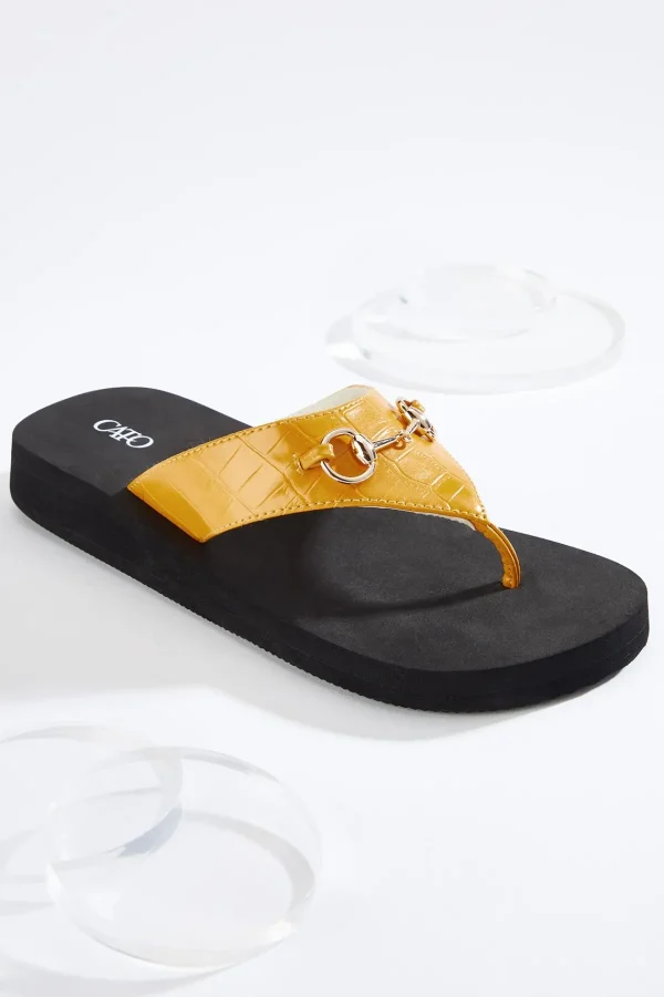 Outlet Hardware Shield Flip Flops Women Sandals